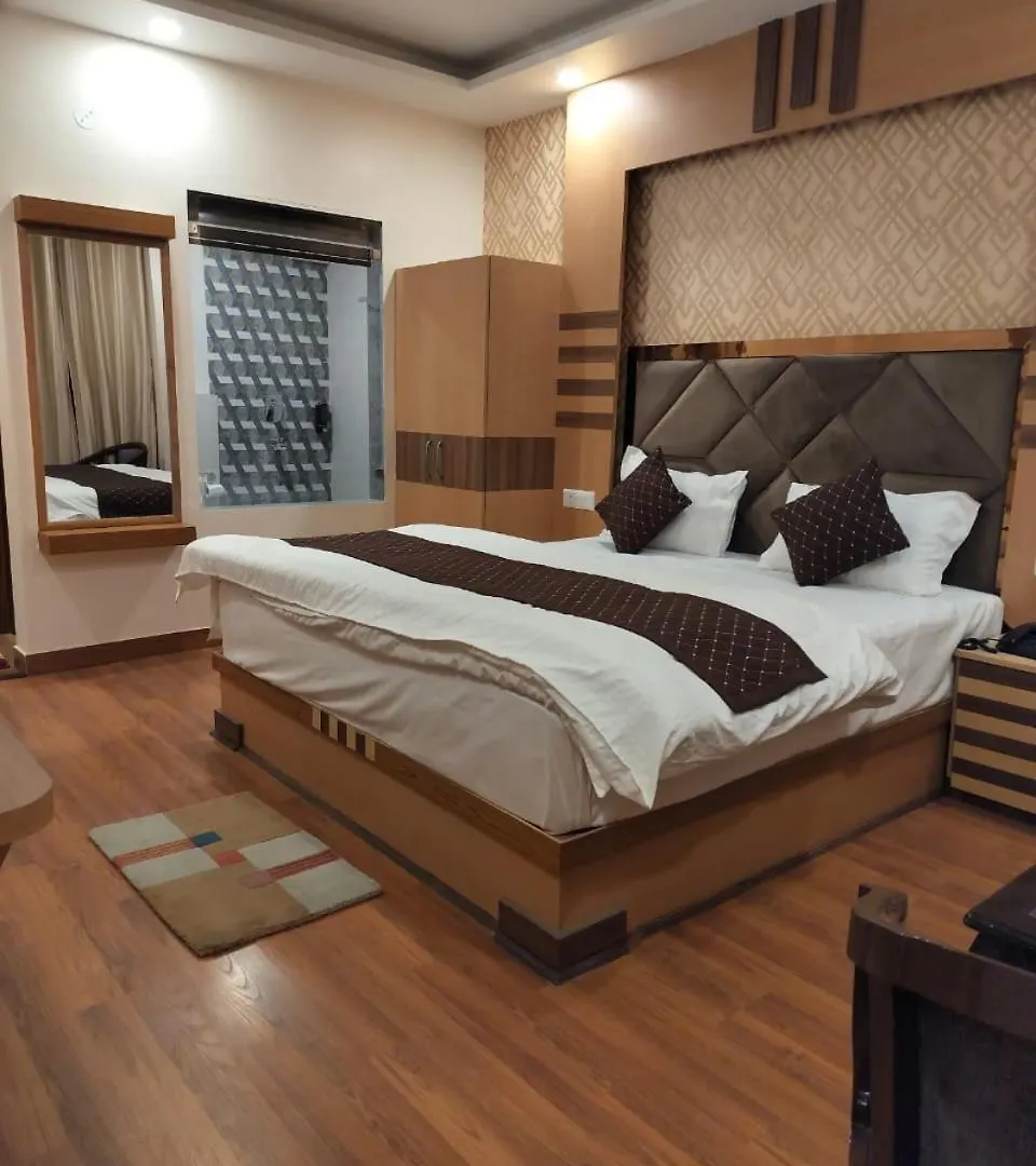 Summer Hill Resort Chail 0*,  India
